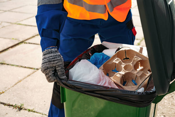 Best Retail Junk Removal  in Frankfort, MI